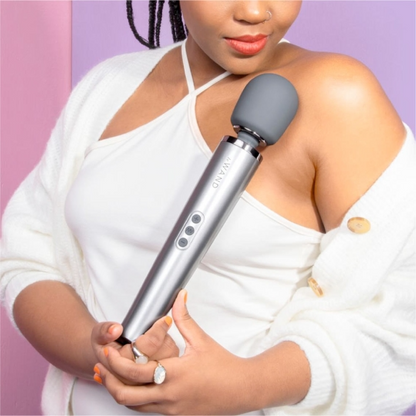 Le Wand Rechargeable Vibrating Massager - Gray