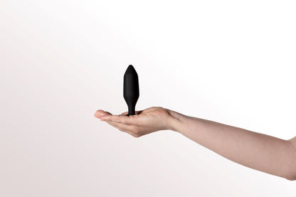 Je Joue Onyx Vibrating Butt Plug - Black